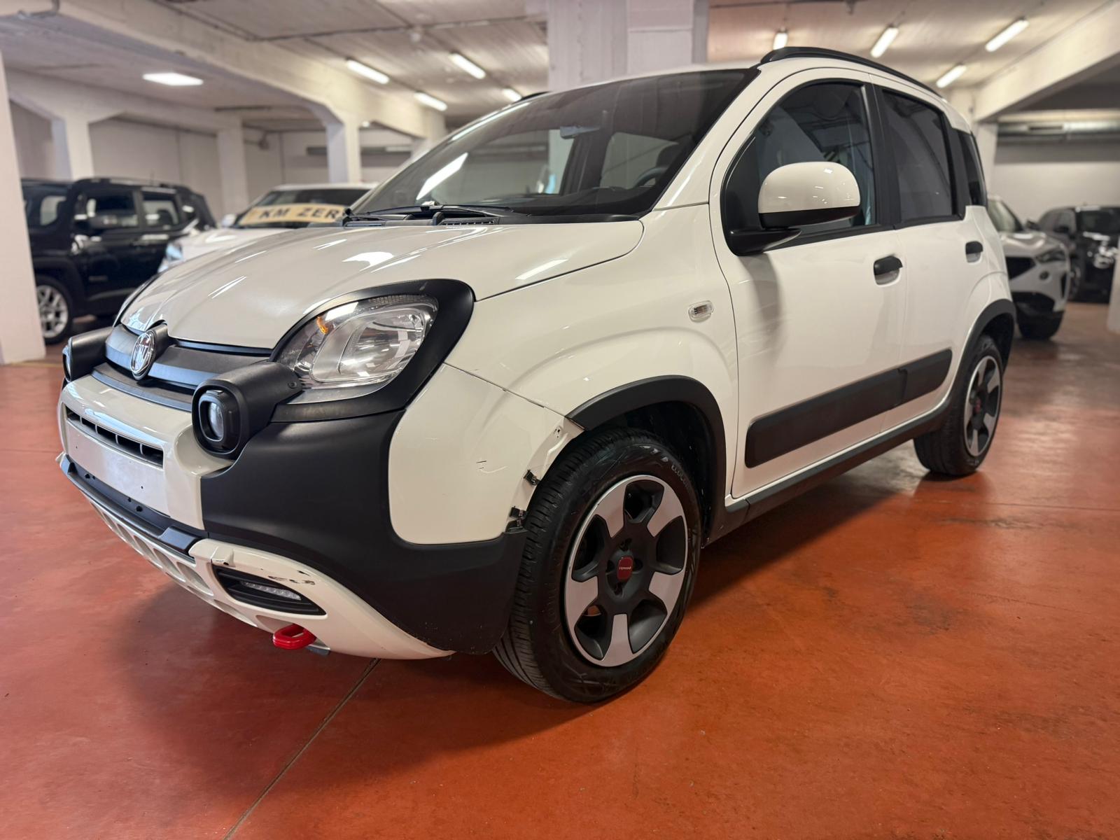 Fiat Panda Cross 1.0 firefly hybrid Cross - immagine 3